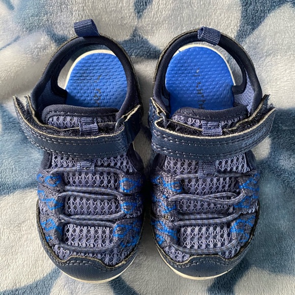 Carter’s Toddler Blue Sandals with Velcro Strap - Picture 6 of 7